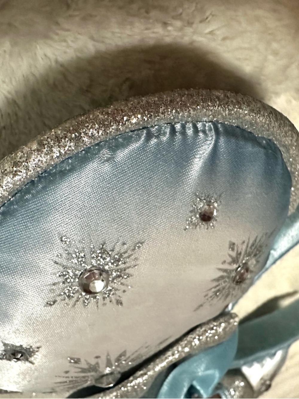Disney Frozen 2023 Mickey Ears headband - Picture 7 of 7